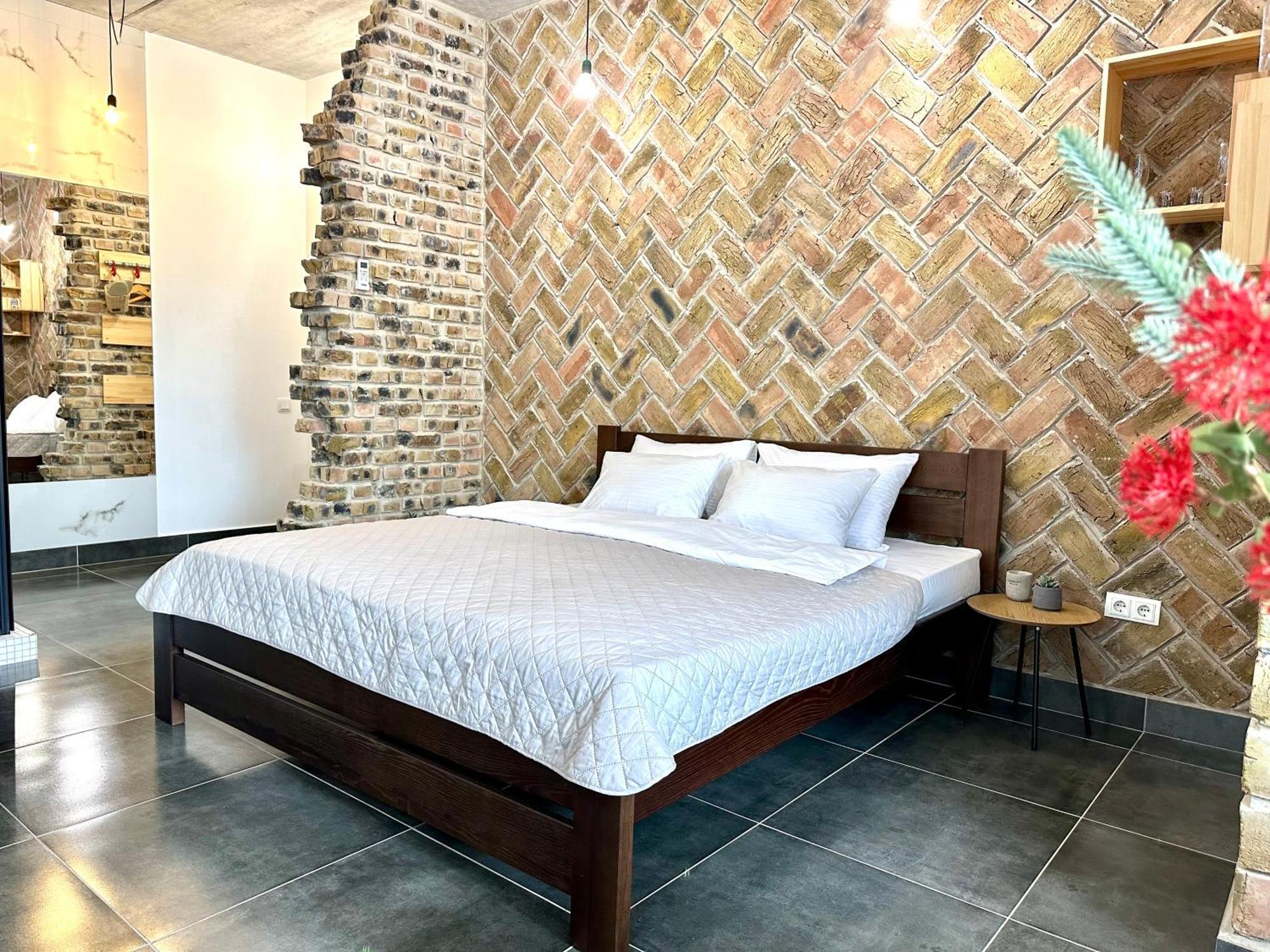 Comfortable Apartments With A Coffee Machine In The City Centre, Zlata Plaza روفنو المظهر الخارجي الصورة